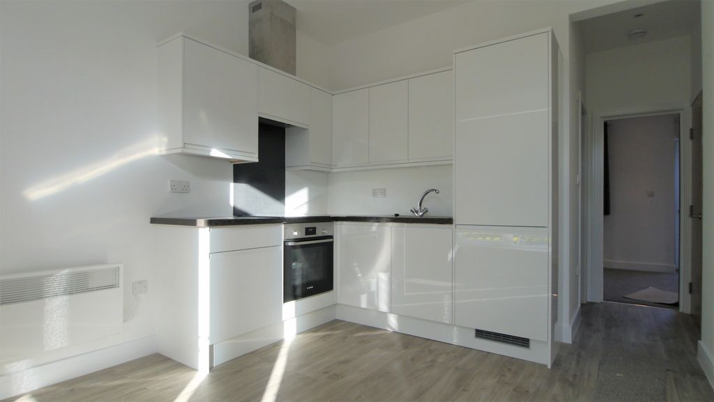 Property photo 3 of 6 Open Plan Kitchen