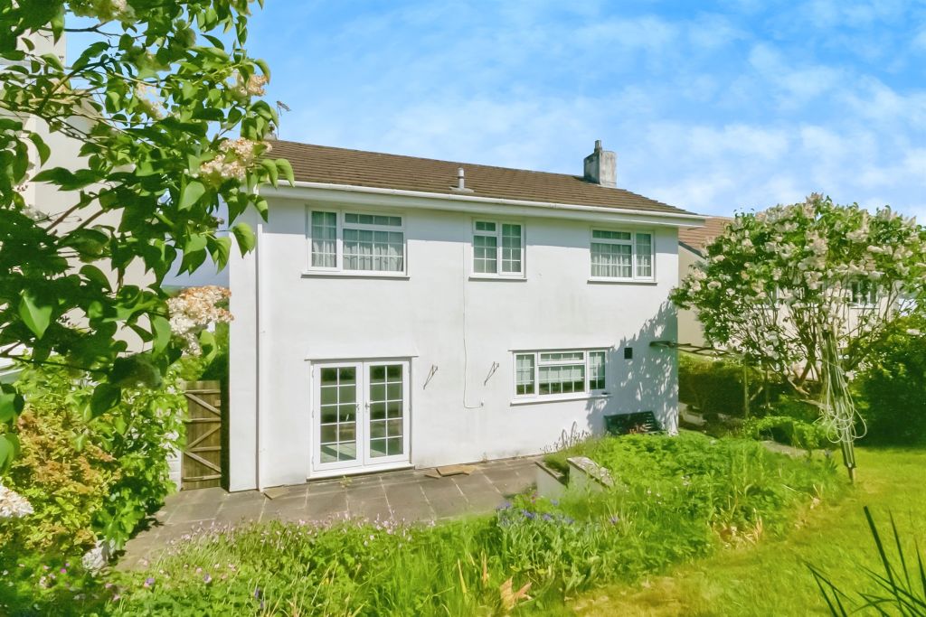 Property photo 1 of 30