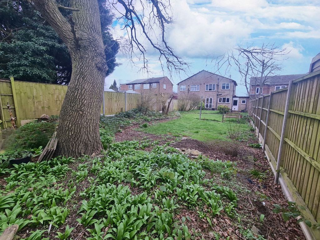 Property photo 3 of 26