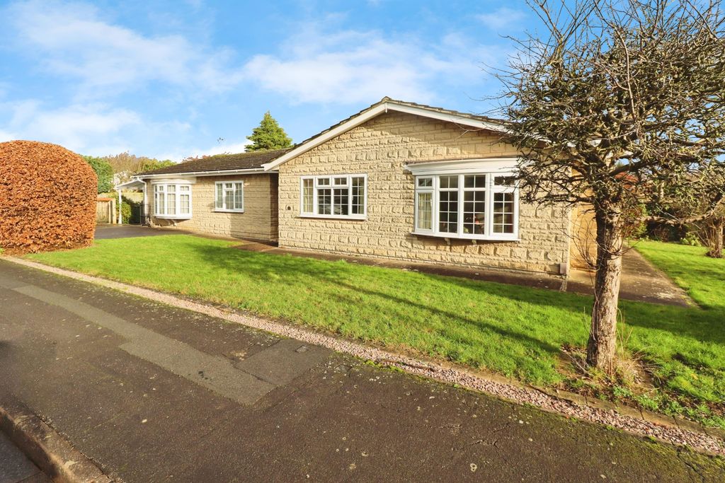 Property photo 1 of 26