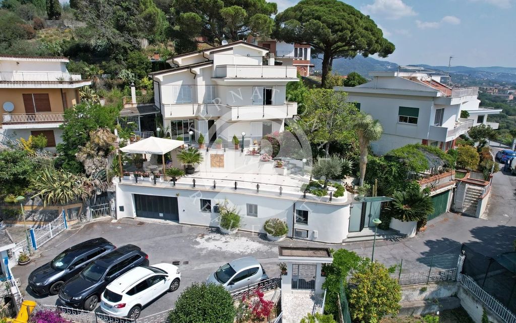 Property photo 3 of 24