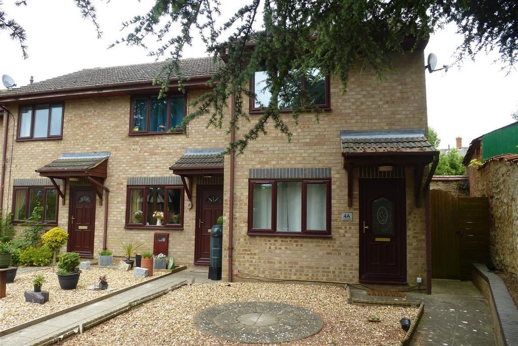 Property photo 1 of 7 Exterior