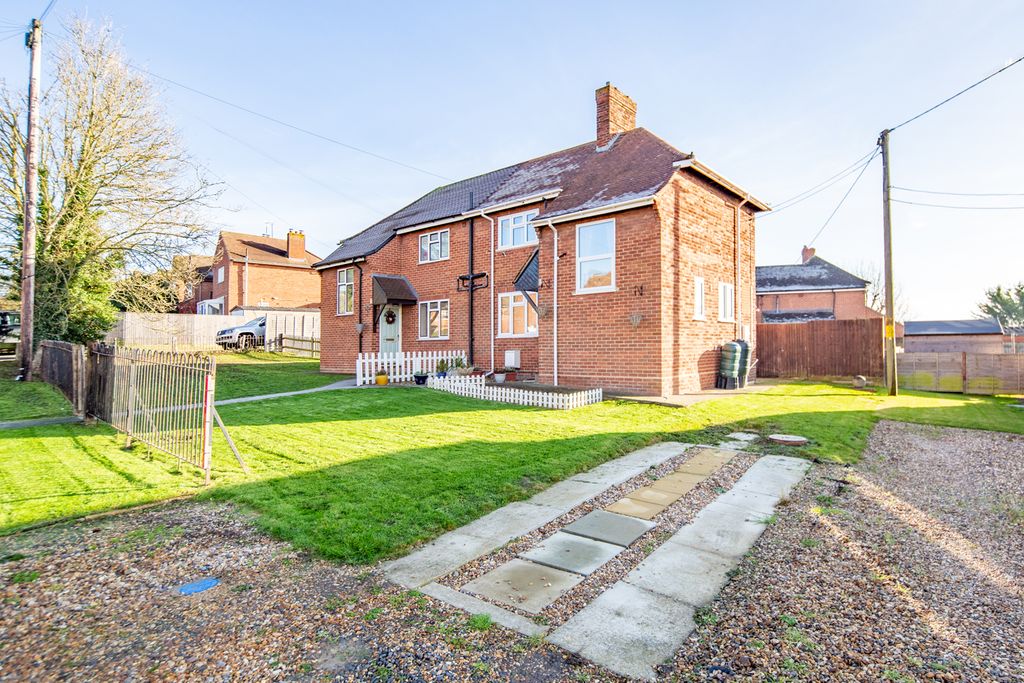 Property photo 1 of 17 Front