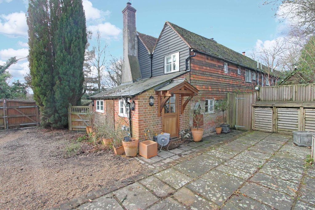 Property photo 3 of 18