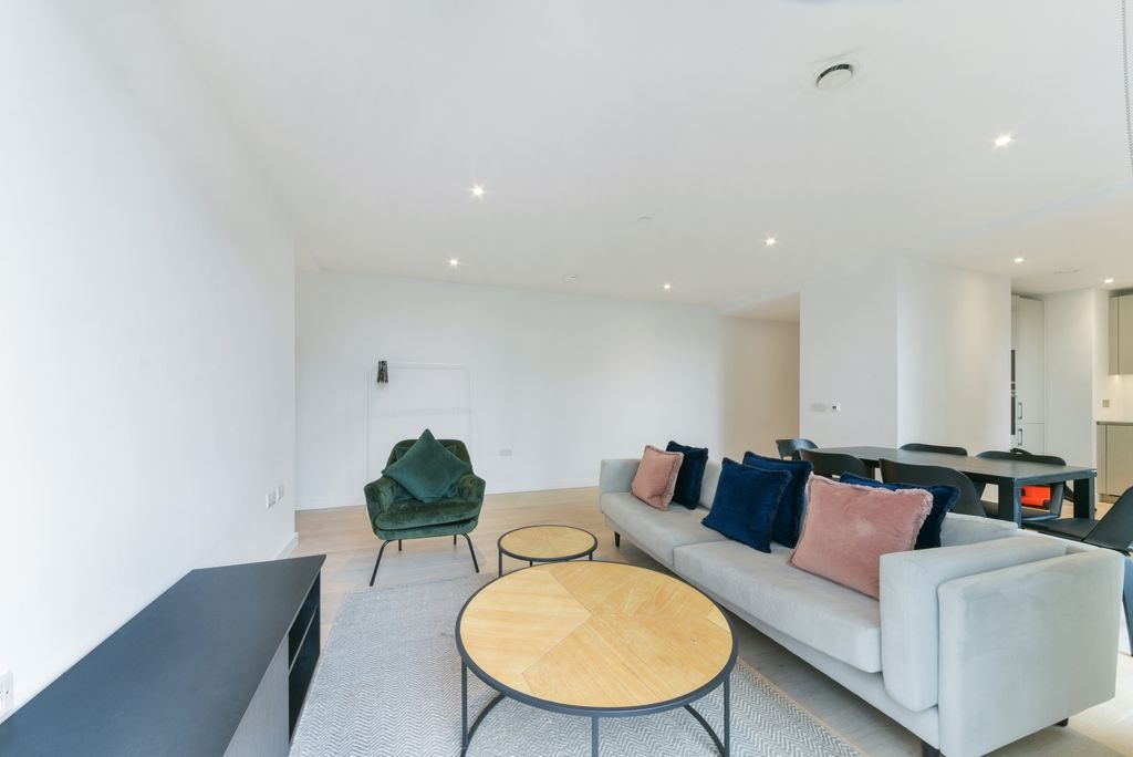 Property photo 2 of 12 Living