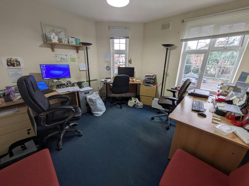 Property photo 3 of 6 1000020681.Jpg
