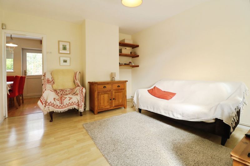 Property photo 3 of 19 Photo 13