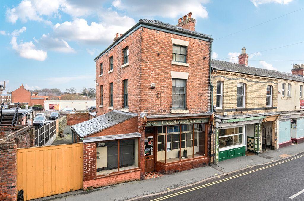 Property photo 2 of 22 1401064-20-6967cd...