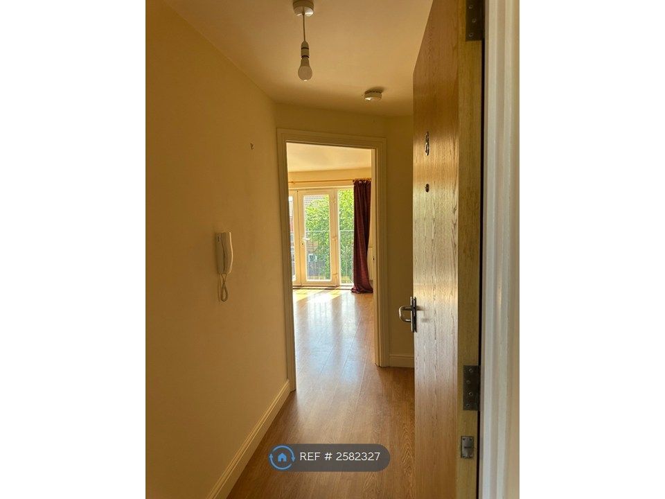 Property photo 1 of 27