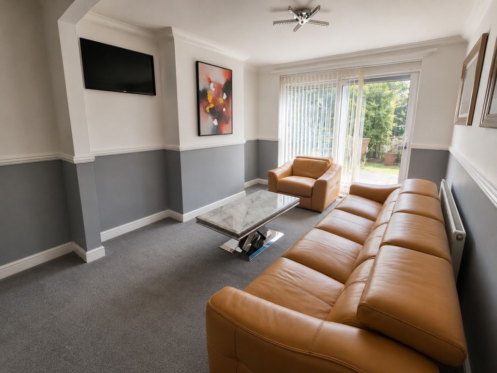 Property photo 2 of 10 5558641