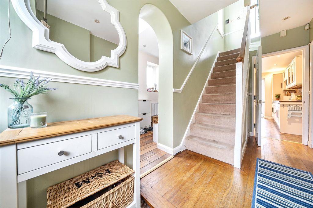 Property photo 3 of 21 Picture No. 10