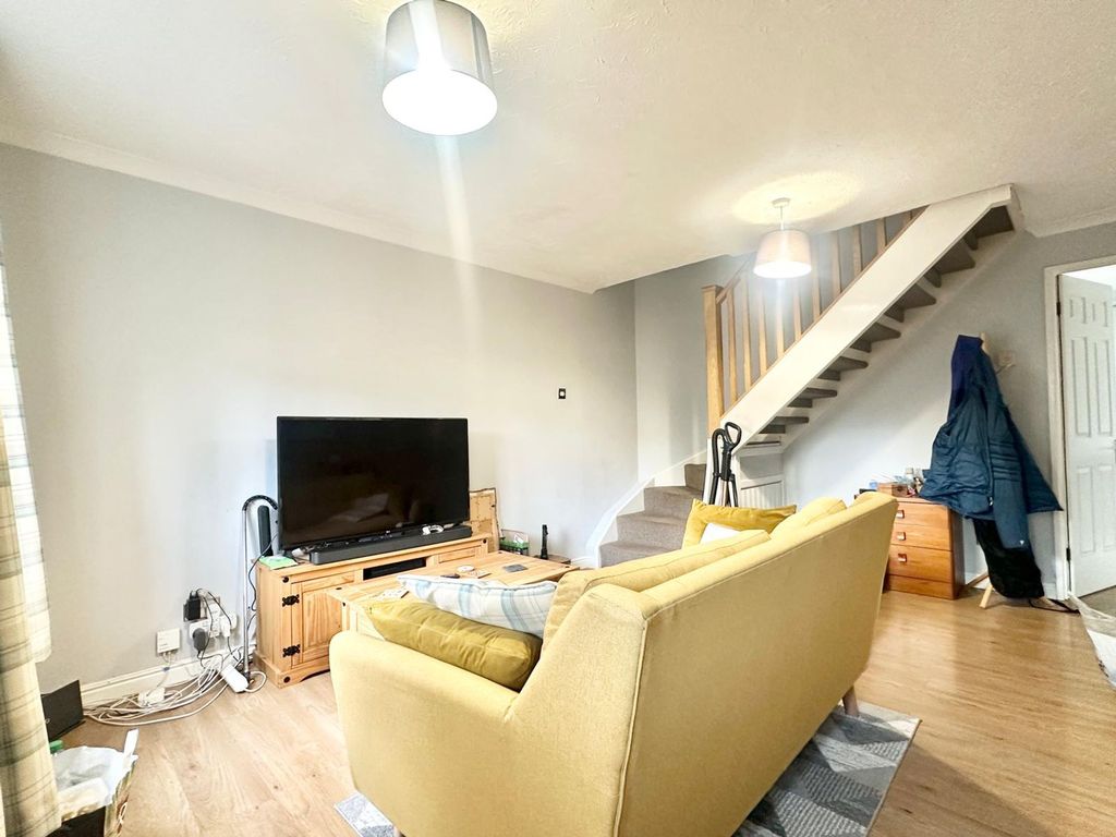 Property photo 3 of 13
