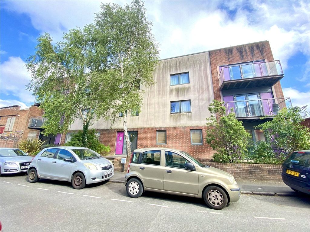 Property photo 1 of 10 Picture No. 10