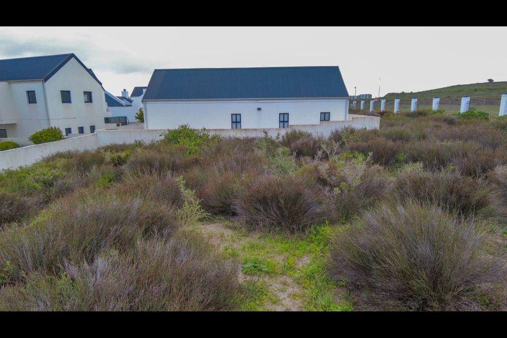 Property photo 3 of 25 La1708226