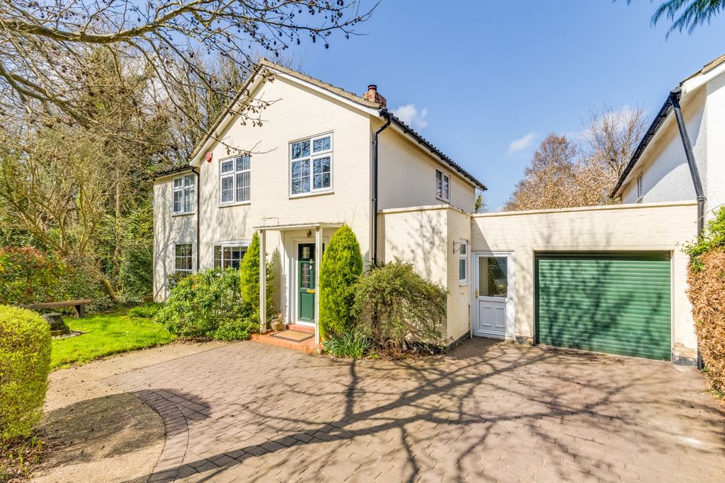 Property photo 1 of 21 4013381