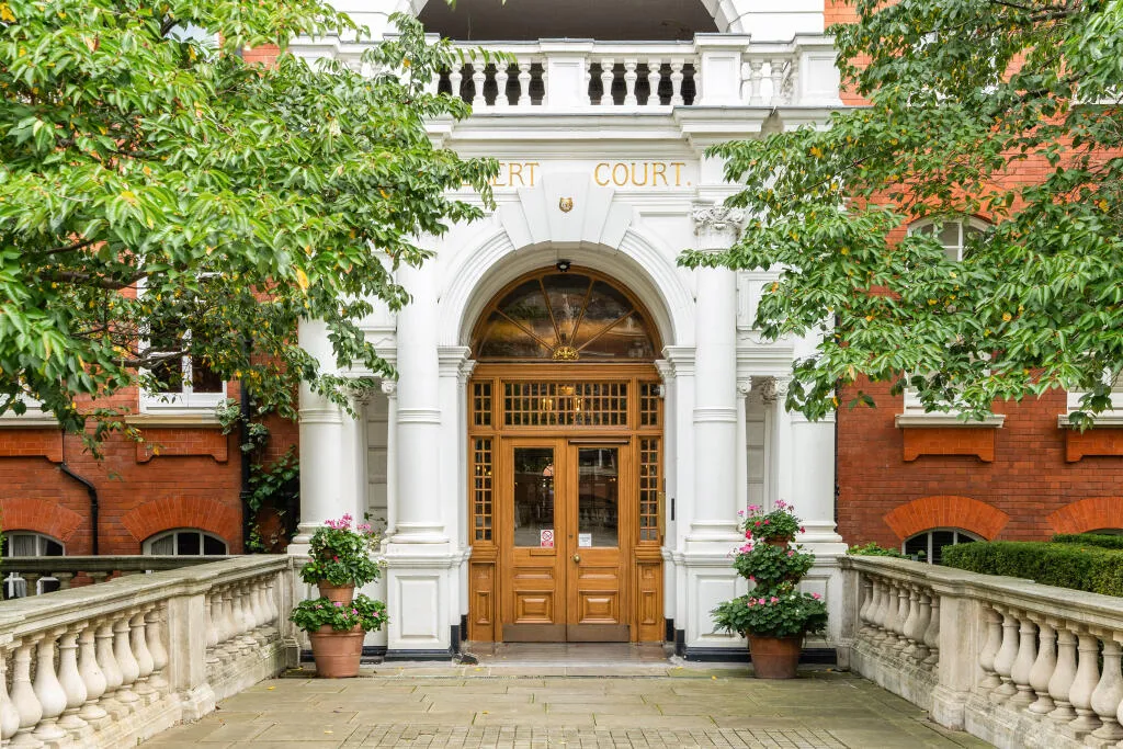 Apartment in London, Knightsbridge - More