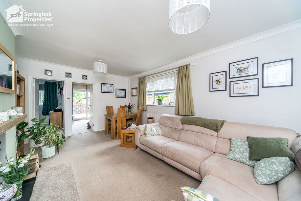 Property photo 2 of 19 Image 1