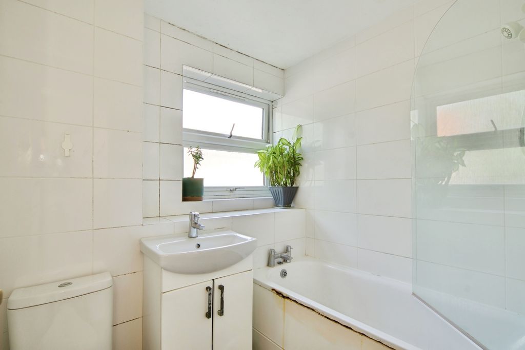 Property photo 3 of 13 Pbox-Img.Jpg