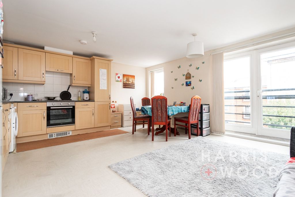 Property photo 2 of 12 4464241