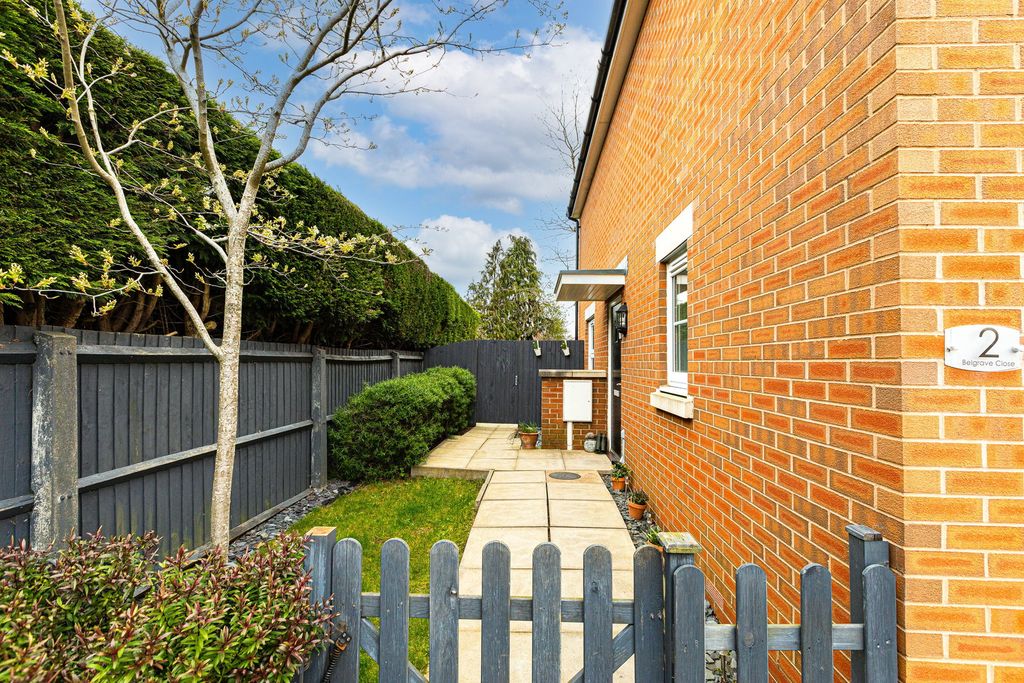 Property photo 3 of 14