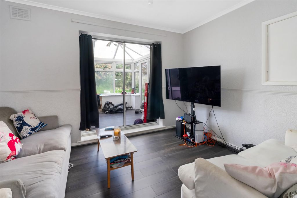 Property photo 2 of 18 Dsc09530.Jpg