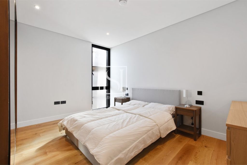 Property photo 2 of 9 Gallery