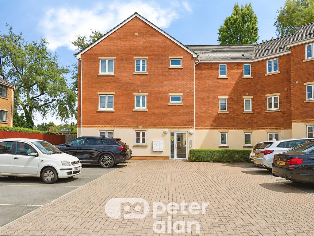 Property photo 1 of 11