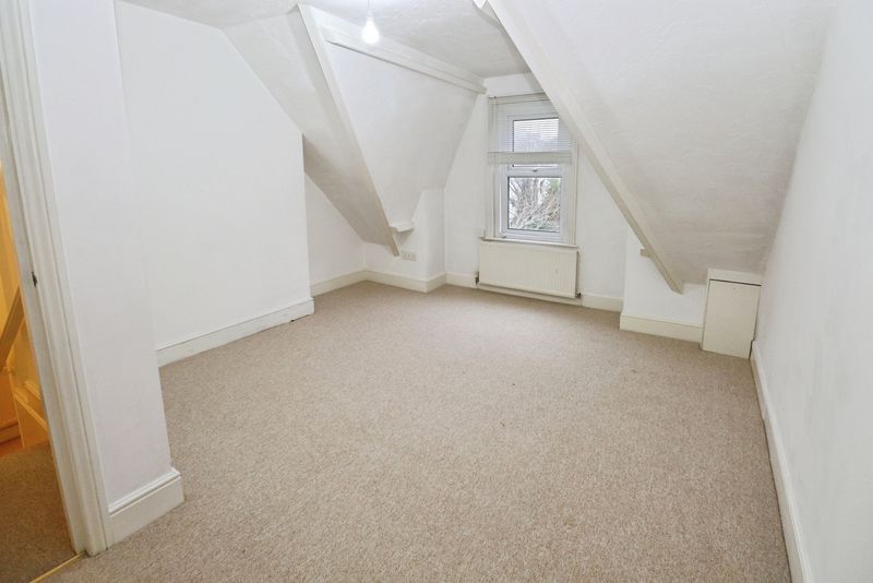 Property photo 2 of 10 Photo 16