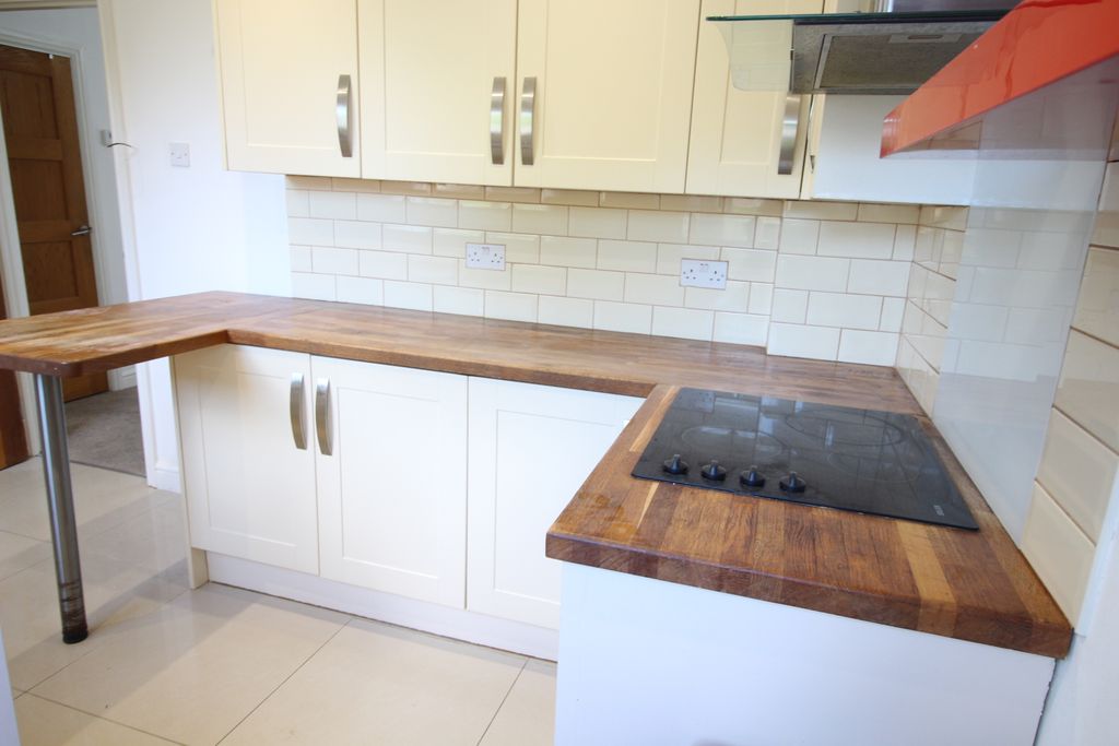 Property photo 2 of 11 Img_0081