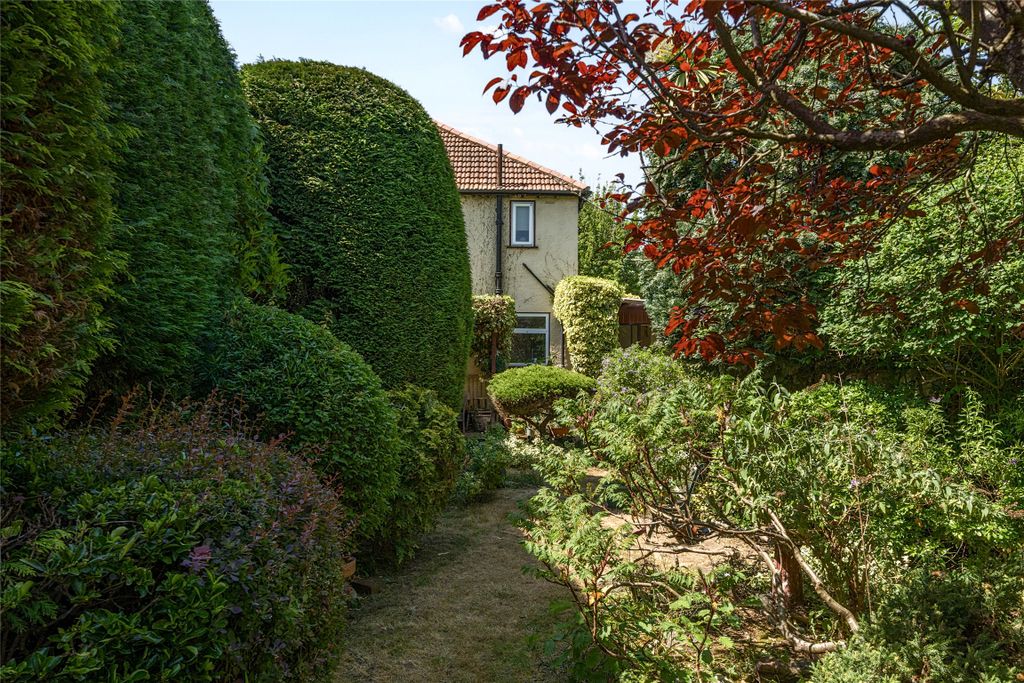 Property photo 2 of 10 Picture No. 22