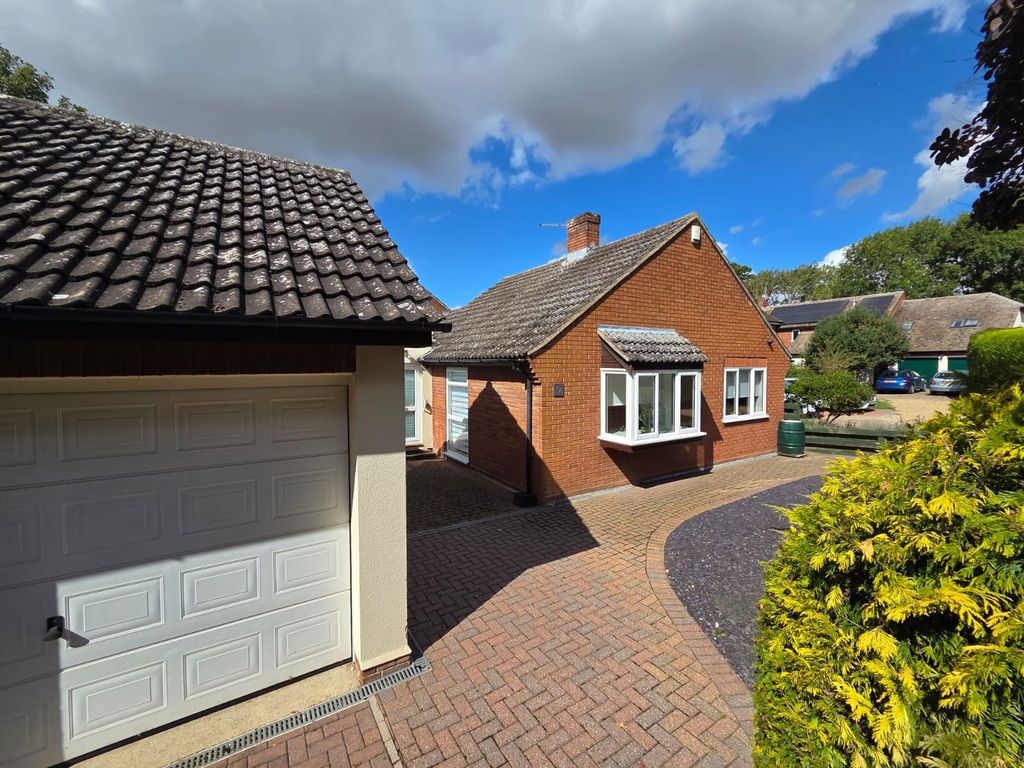 Property photo 1 of 23