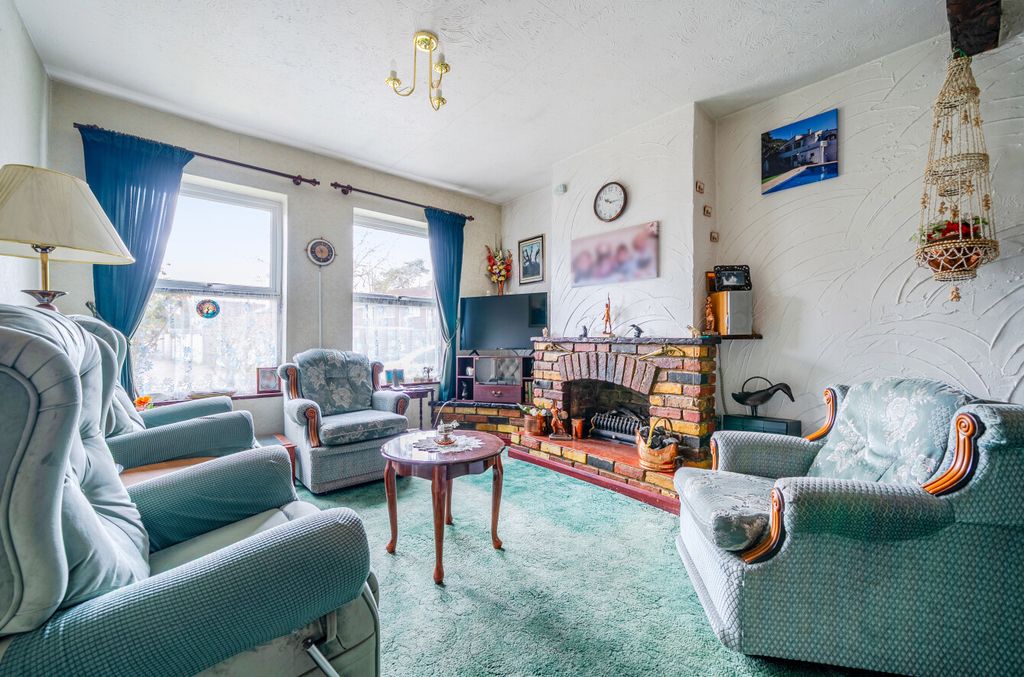 Property photo 2 of 22 1435712-12-69Ca51...