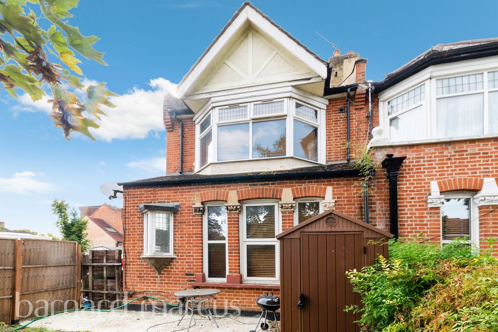 Property photo 1 of 7
