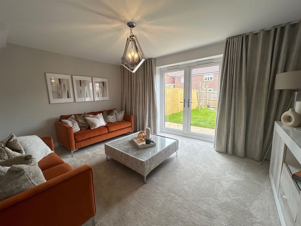 Property photo 2 of 18 16.Jpg