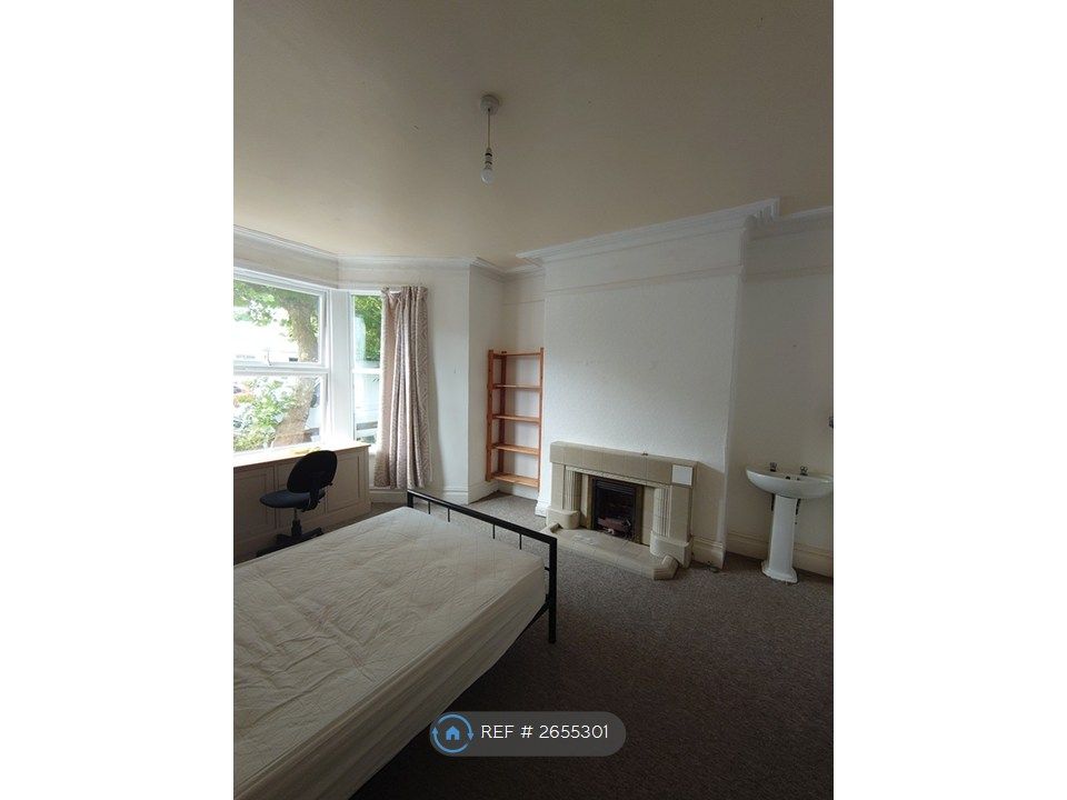 Property photo 1 of 4