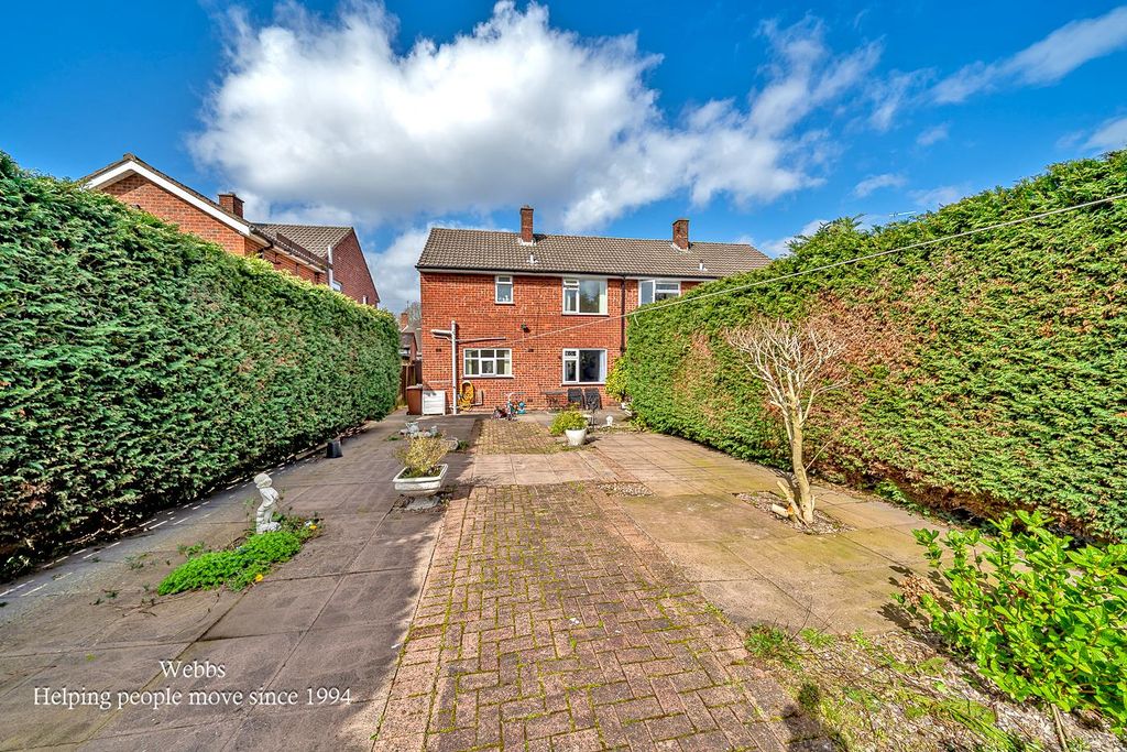 Property photo 3 of 24 Webbs-21.Jpg