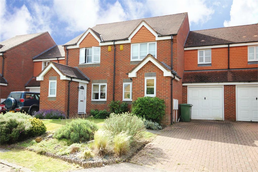 Property photo 1 of 10 5932333 (1)