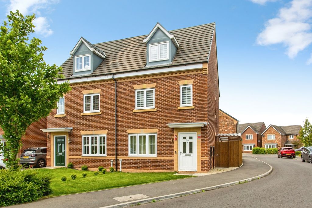 Property photo 1 of 19 Pbox-Img.Jpg