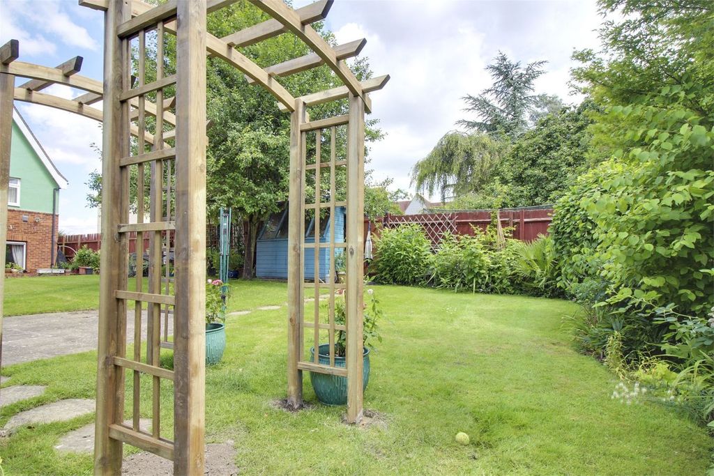 Property photo 3 of 5