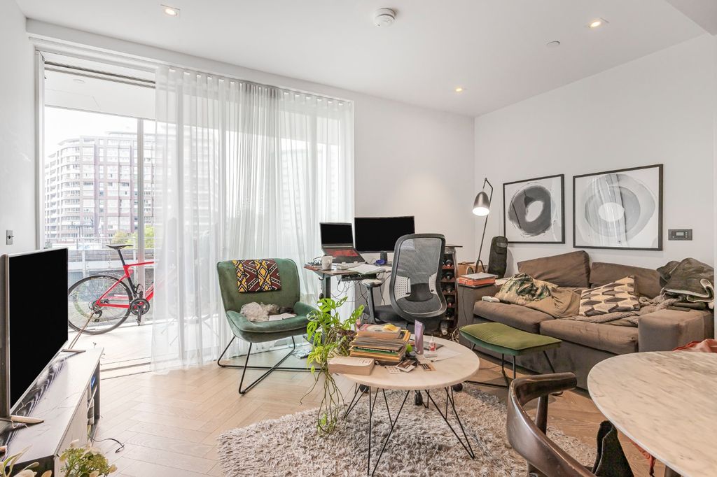 Property photo 1 of 11 Picture No. 30