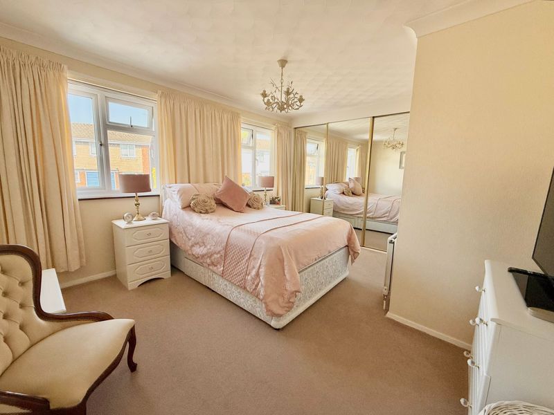 Property photo 2 of 16 Photo 6