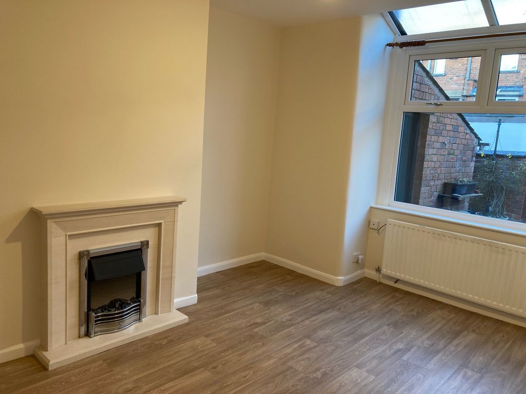 Property photo 3 of 7 B2