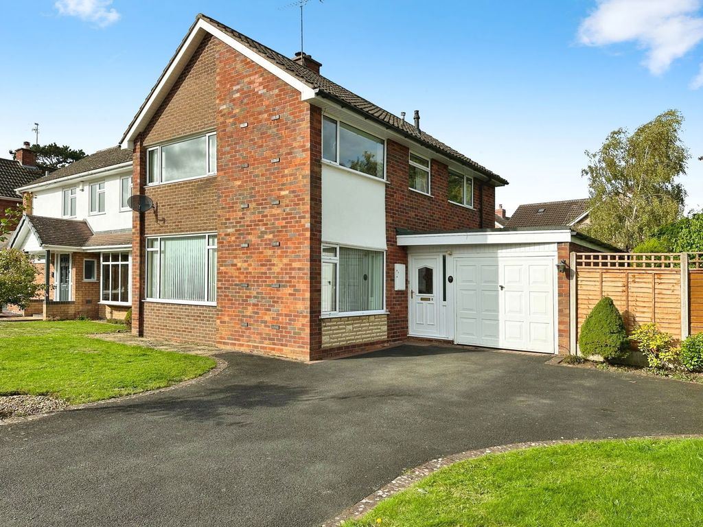 Property photo 1 of 40