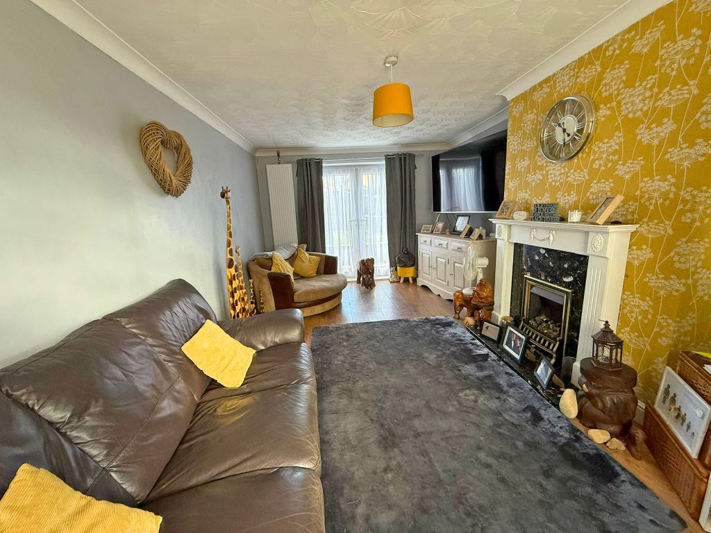 Property photo 3 of 10 Img_5073