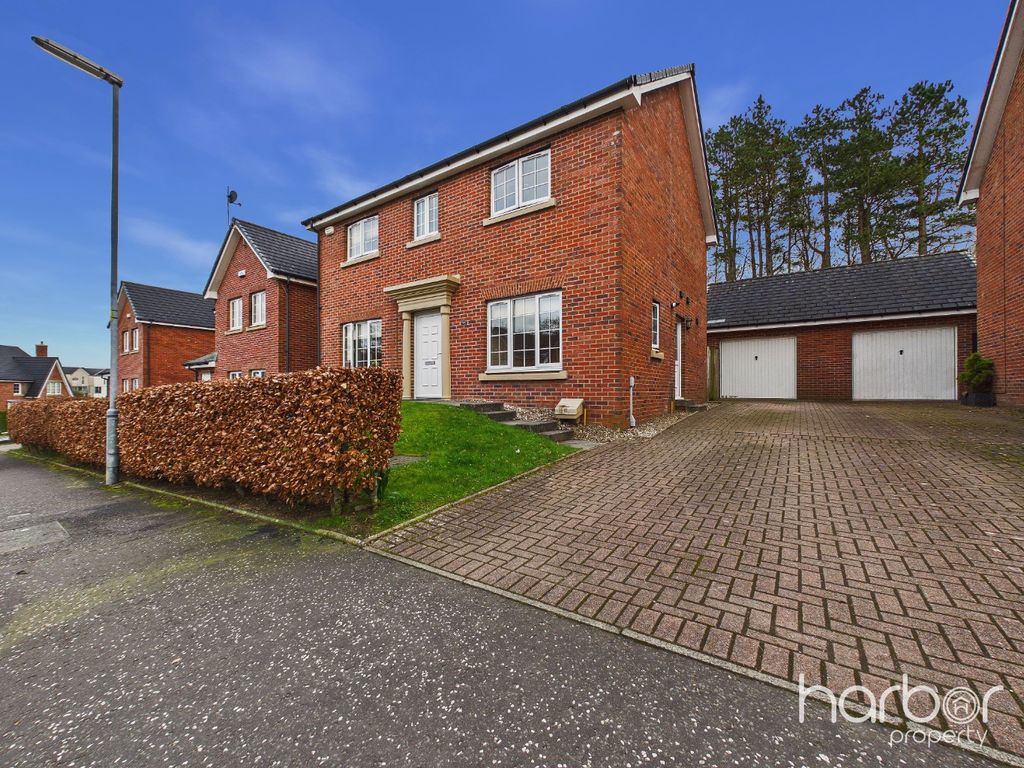 Property photo 1 of 29 4901830