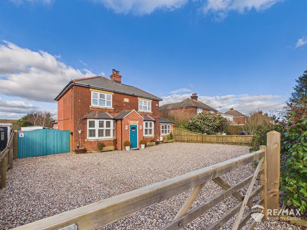 Property photo 1 of 36 Cam02842G0-Pr0328-Still006.Jpg