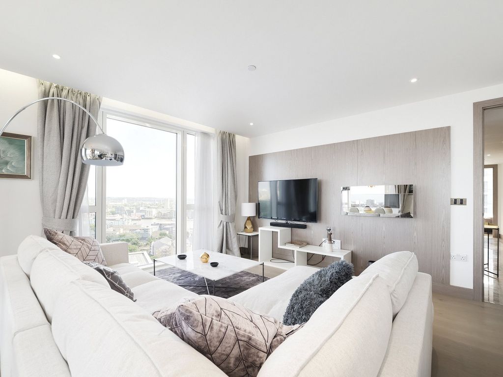 Property photo 2 of 34 Admiralty House, E1W