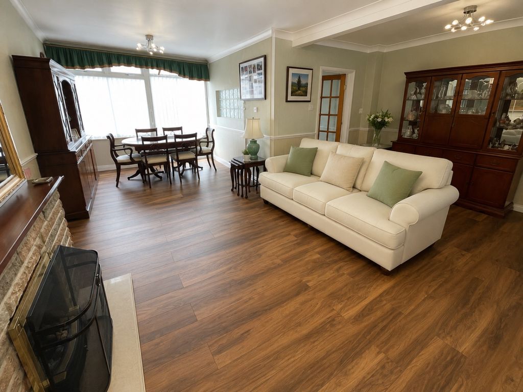 Property photo 3 of 9 5184342