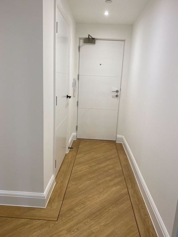 Property photo 2 of 18 Photo 13