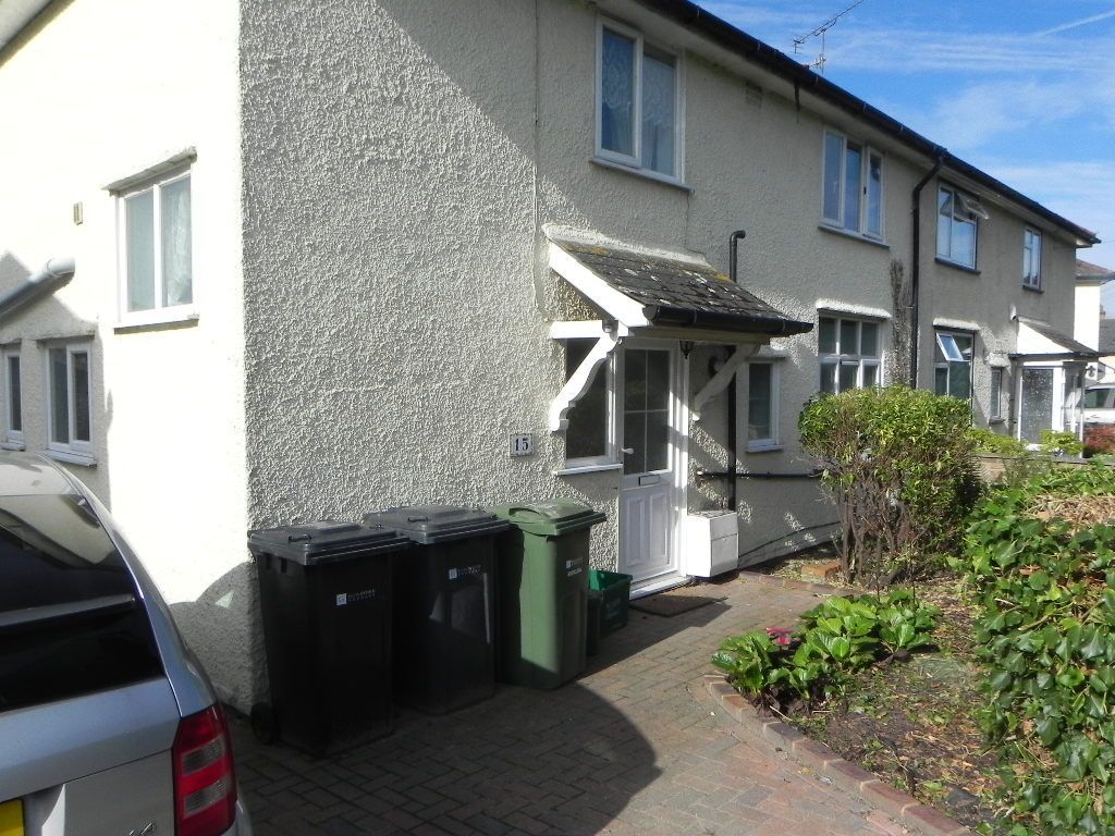 Property photo 3 of 25